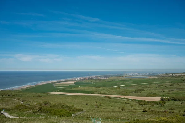 Salz, Stürme und das Meer: Aufstieg und Fall der mittelalterlichen nordfriesischen Küstenlandschaft (